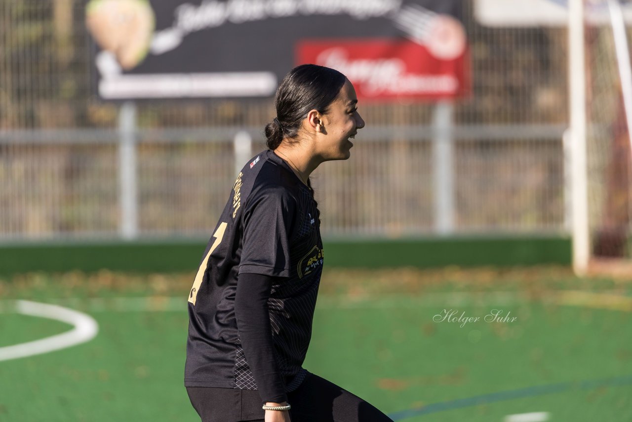 Bild 59 - wBJ VfL Pinneberg2 - Eimsbuttler TV 3 : Ergebnis: 5:0